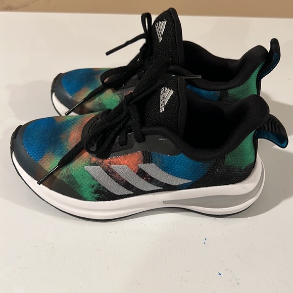 Adidas - Picture 4 of 4